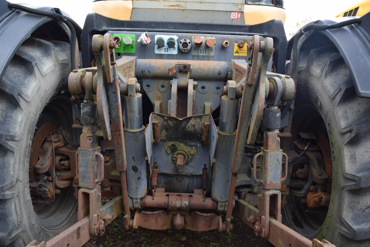 JCB Fastrac 2135 - 4WS - Трактор: слика 5 JCB Fastrac 2135 - 4WS - Трактор: слика 5