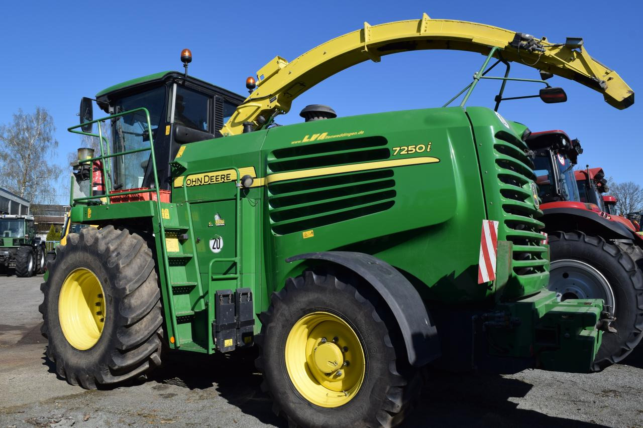 John Deere 7250 i - Комбајн за сточна храна: слика 4 John Deere 7250 i - Комбајн за сточна храна: слика 4