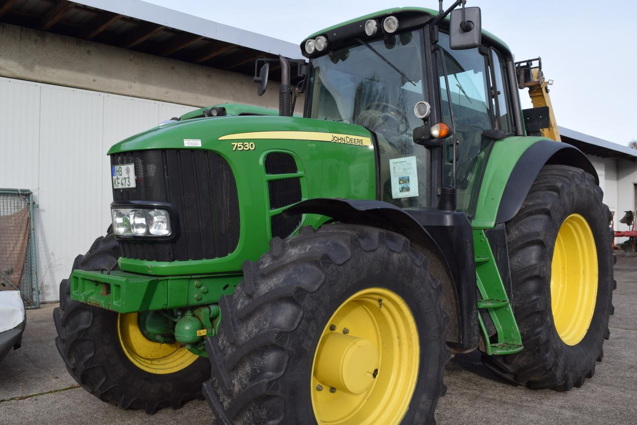 John Deere 7530 Premium - Трактор: слика 2 John Deere 7530 Premium - Трактор: слика 2