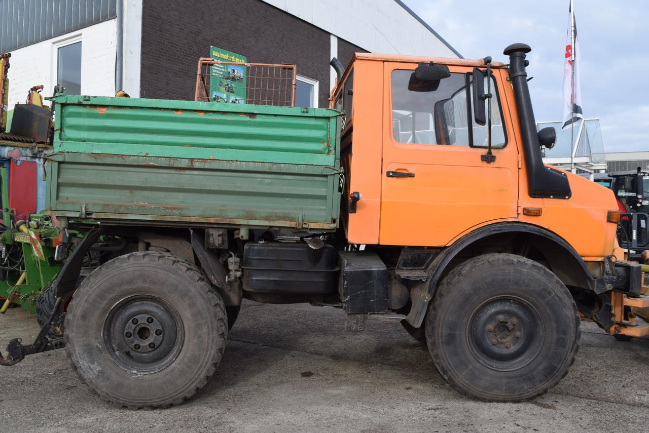Mercedes-Benz Unimog U 1200 - Комунално/ Специјално возило: слика 4 Mercedes-Benz Unimog U 1200 - Комунално/ Специјално возило: слика 4