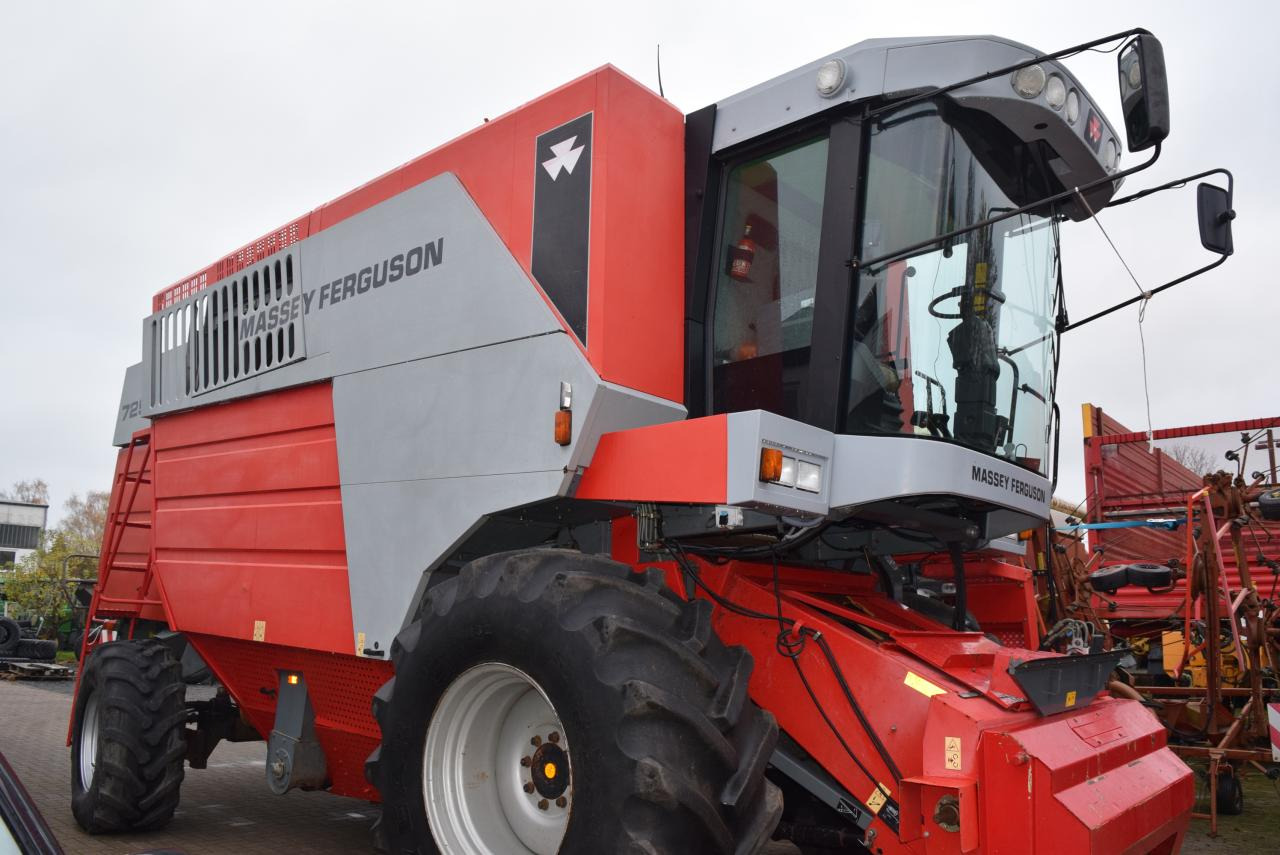 Massey Ferguson MF 7256 - Комбајн: слика 1 Massey Ferguson MF 7256 - Комбајн: слика 1