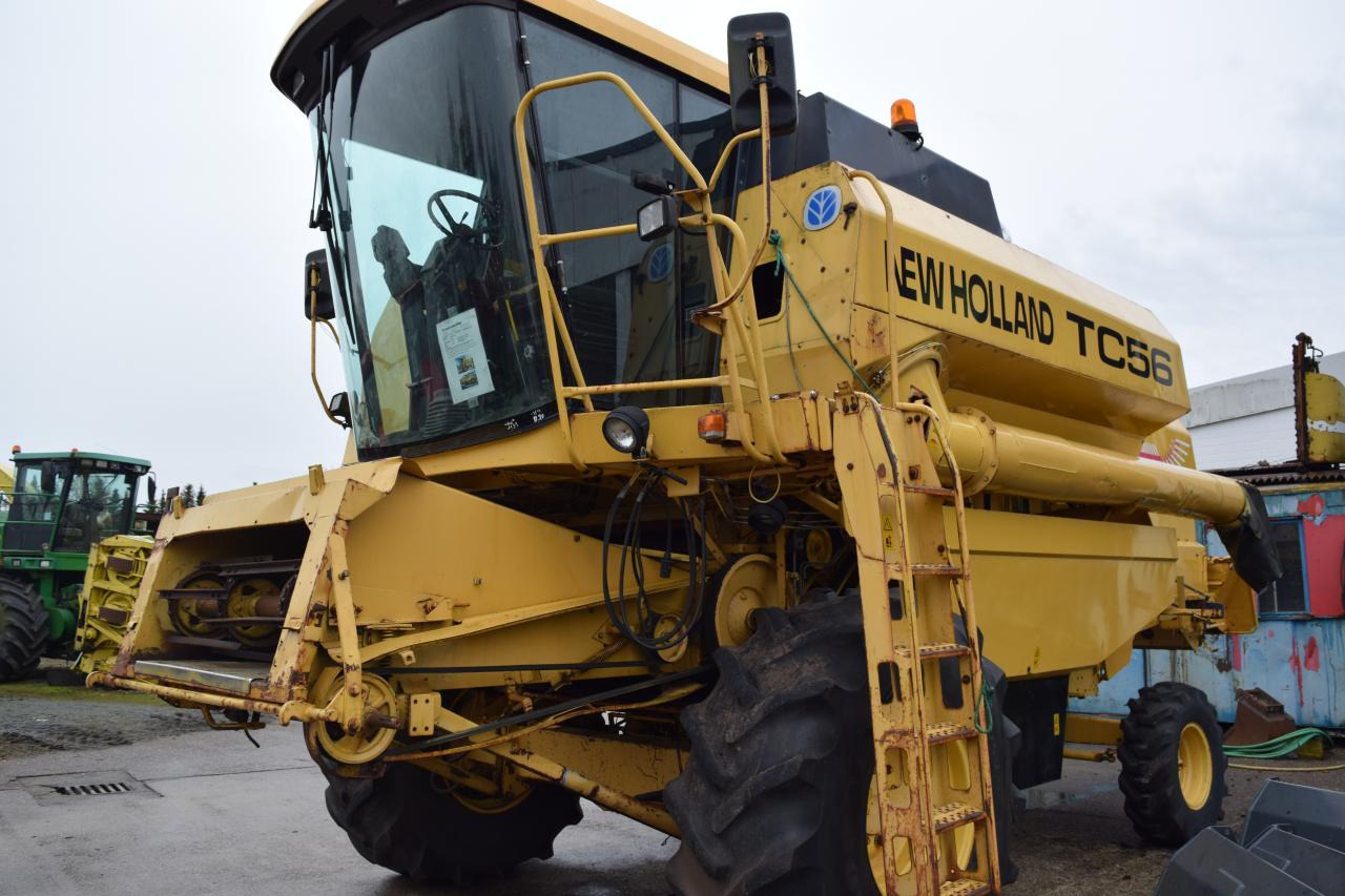 New Holland TC 56 - Комбајн: слика 2 New Holland TC 56 - Комбајн: слика 2