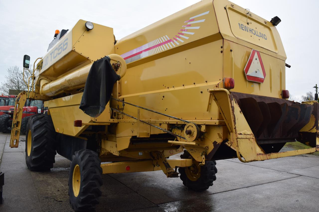 New Holland TC 56 - Комбајн: слика 3 New Holland TC 56 - Комбајн: слика 3