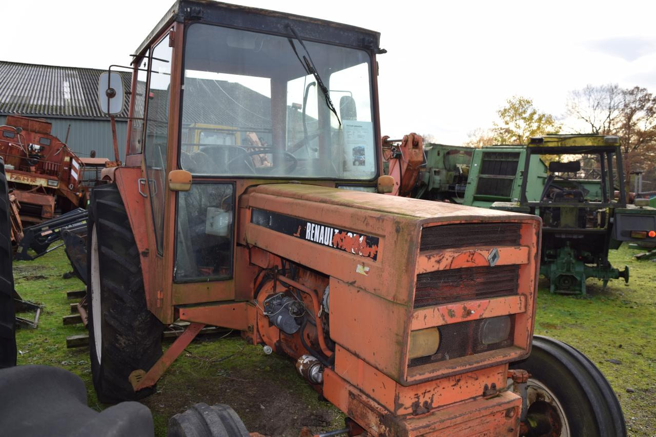 Renault 651 - Трактор: слика 1 Renault 651 - Трактор: слика 1