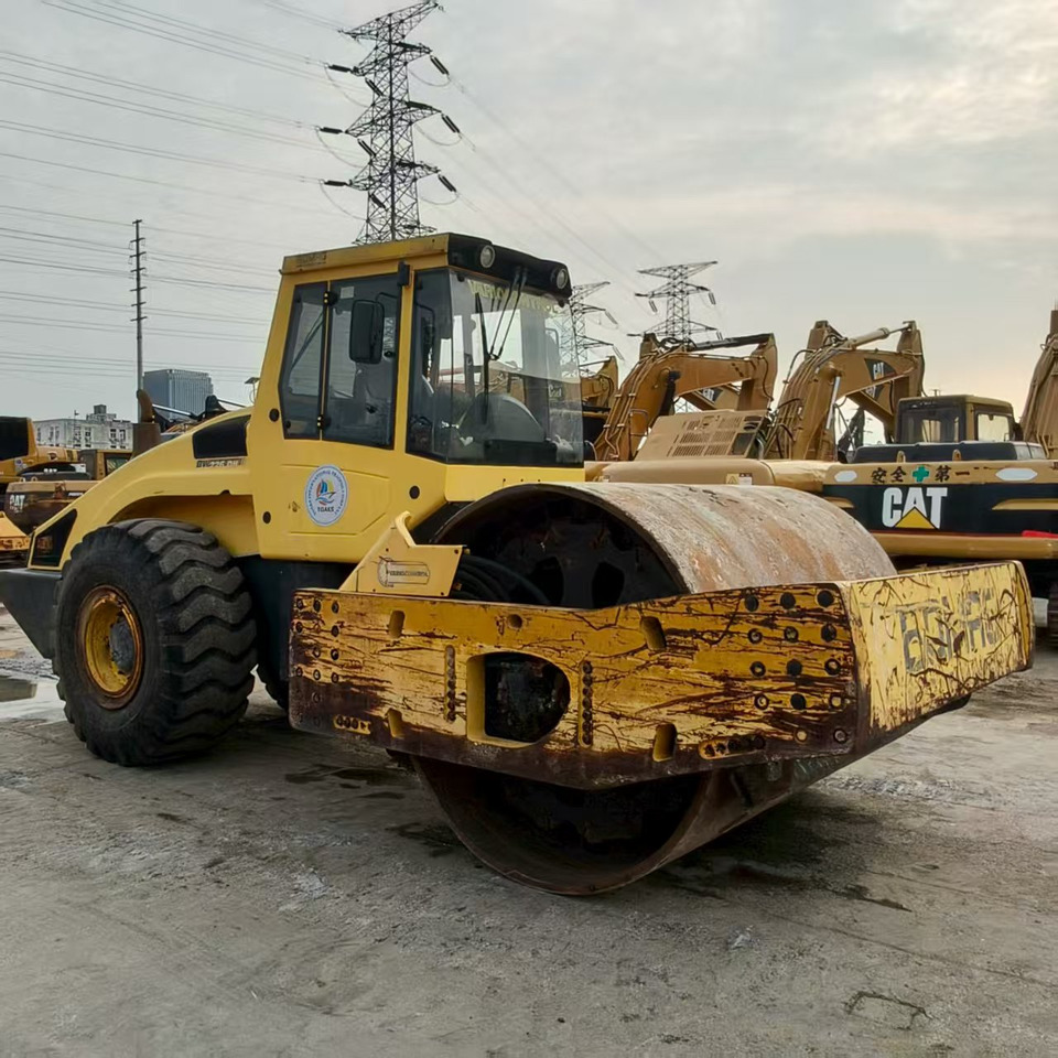 BOMAG 226DH - Ваљак за пат: слика 4 BOMAG 226DH - Ваљак за пат: слика 4