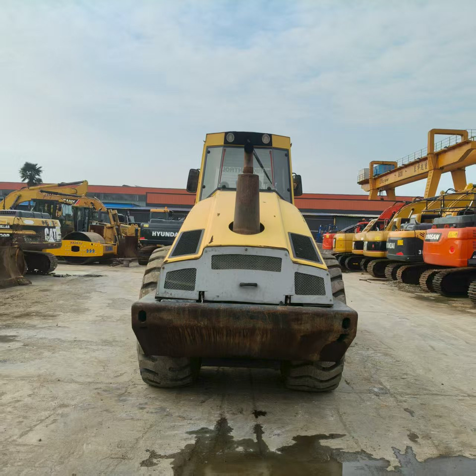 BOMAG BW226DH - Ваљак за пат: слика 3 BOMAG BW226DH - Ваљак за пат: слика 3