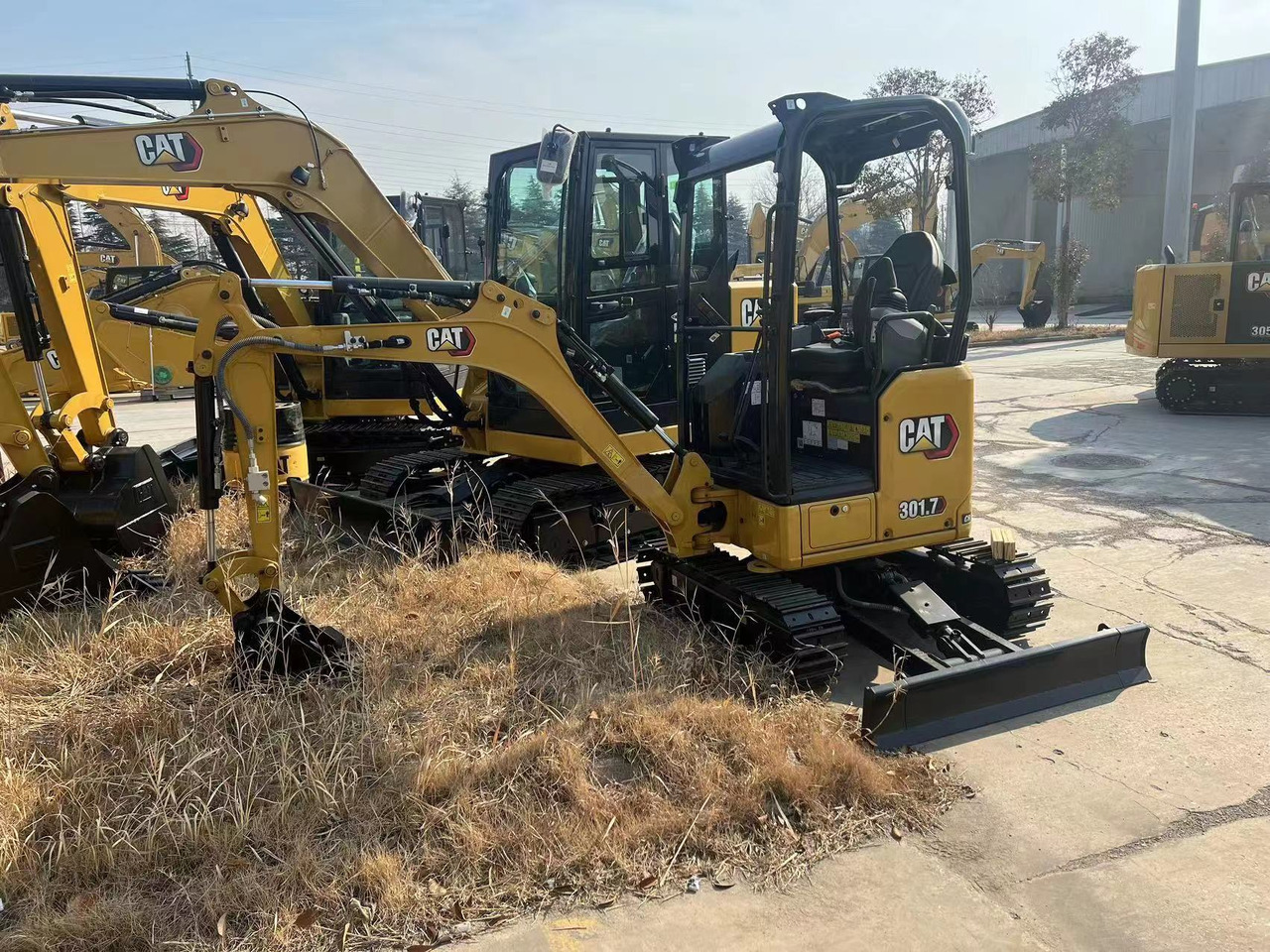 CAT 301.7 - Мини багер: слика 5 CAT 301.7 - Мини багер: слика 5