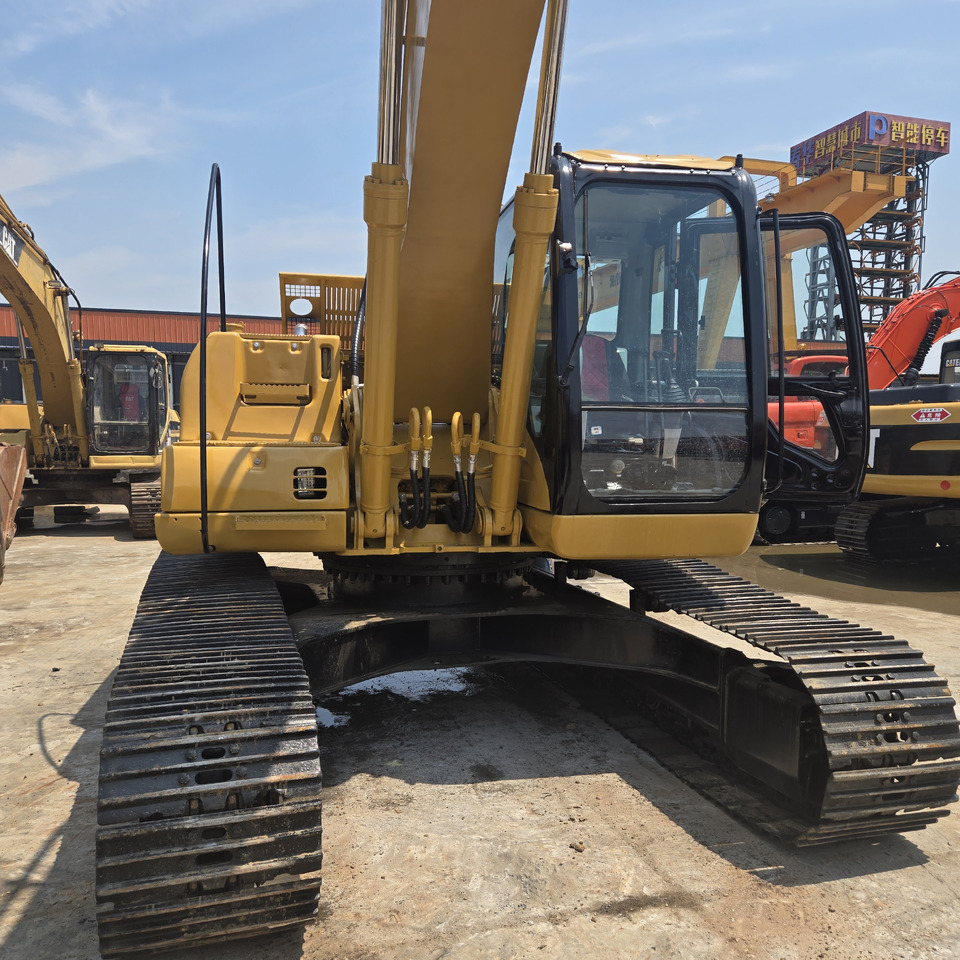 CAT 320C - Багер гасеничар: слика 3 CAT 320C - Багер гасеничар: слика 3