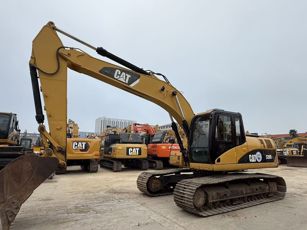 Багер гасеничар CAT 320D: слика 8 Багер гасеничар CAT 320D: слика 8