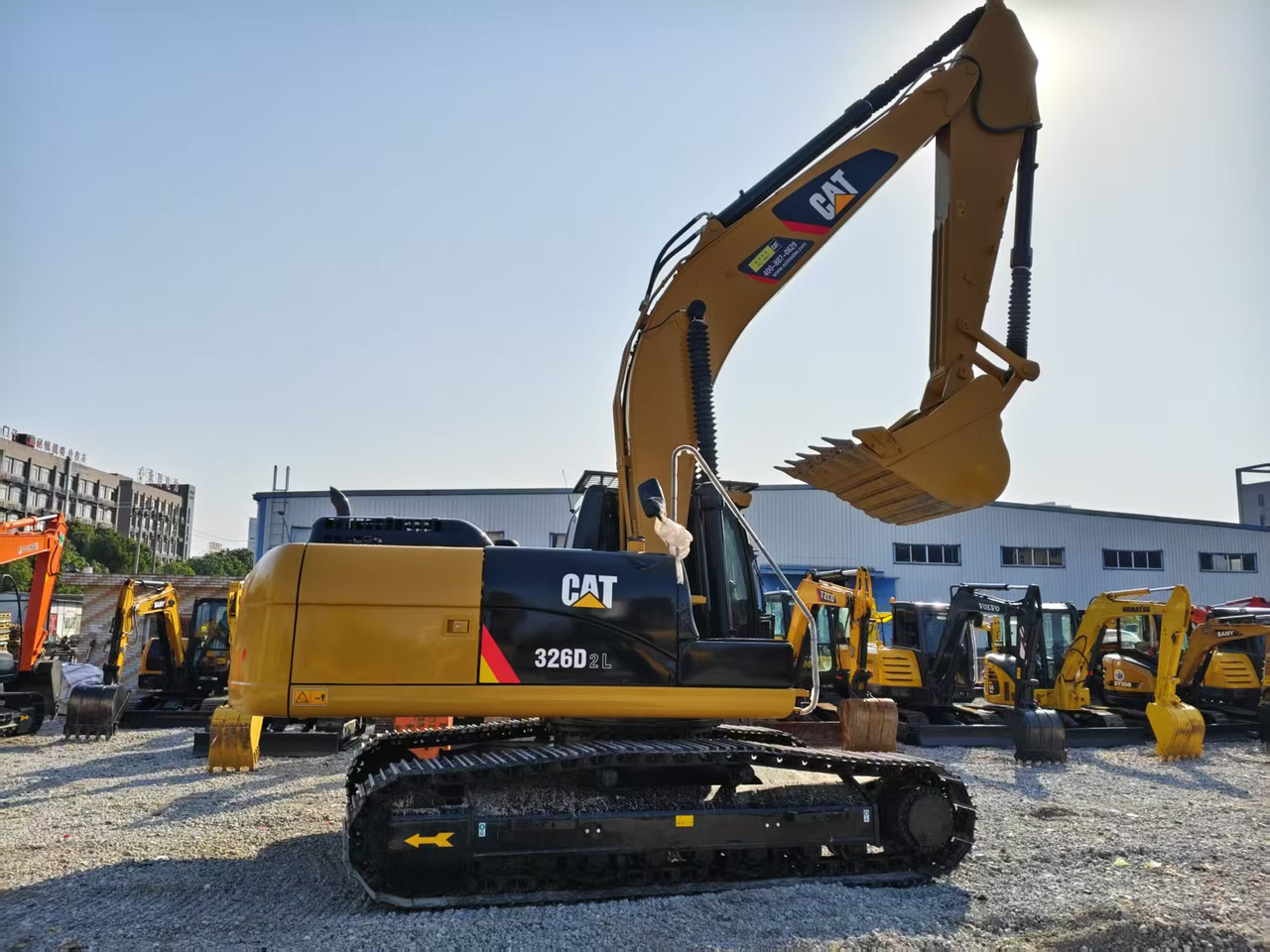 CATERPILLAR 326D2L - Багер за уривање: слика 1 CATERPILLAR 326D2L - Багер за уривање: слика 1