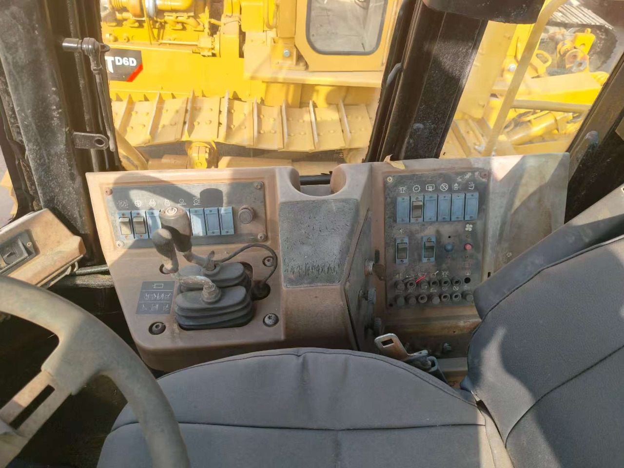 CATERPILLAR 966F - Натоварувач на тркала: слика 4 CATERPILLAR 966F - Натоварувач на тркала: слика 4