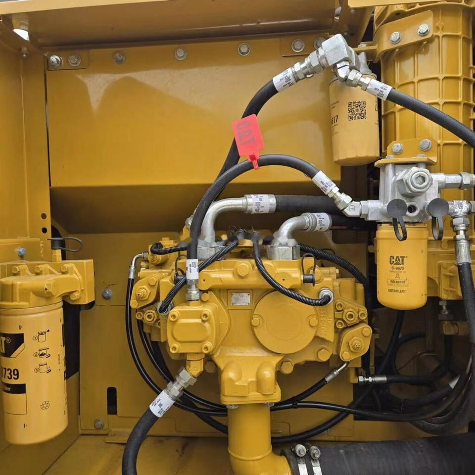 Caterpillar 320D2L - Багер гасеничар: слика 4 Caterpillar 320D2L - Багер гасеничар: слика 4
