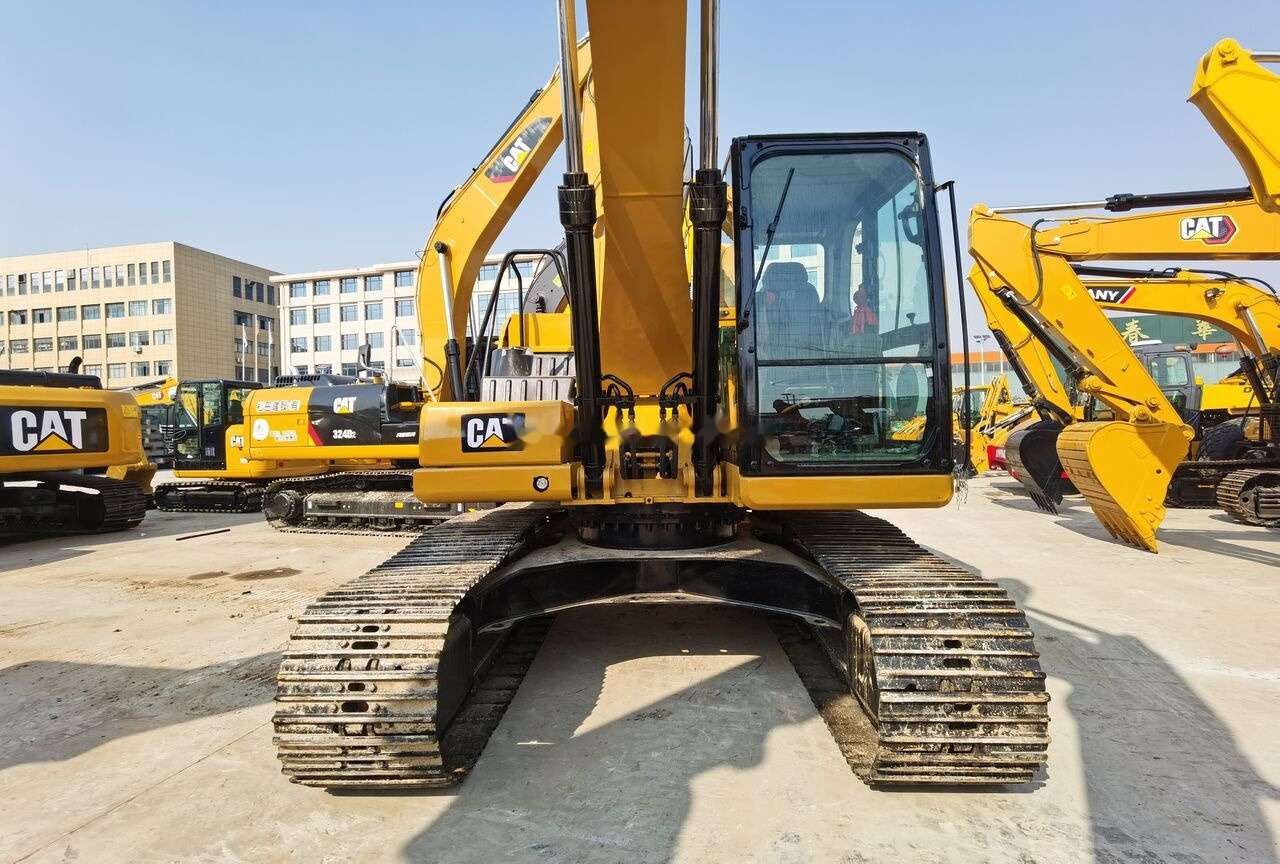 Caterpillar 320GC - Багер гасеничар: слика 1 Caterpillar 320GC - Багер гасеничар: слика 1