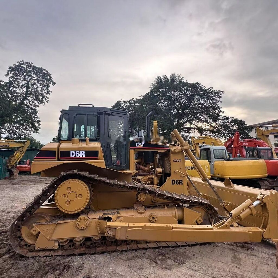 Caterpillar D 6 R - Булдожер: слика 2 Caterpillar D 6 R - Булдожер: слика 2