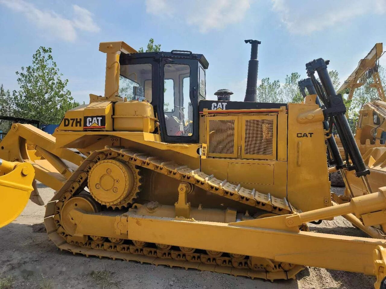 Caterpillar D7H - Булдожер: слика 3 Caterpillar D7H - Булдожер: слика 3