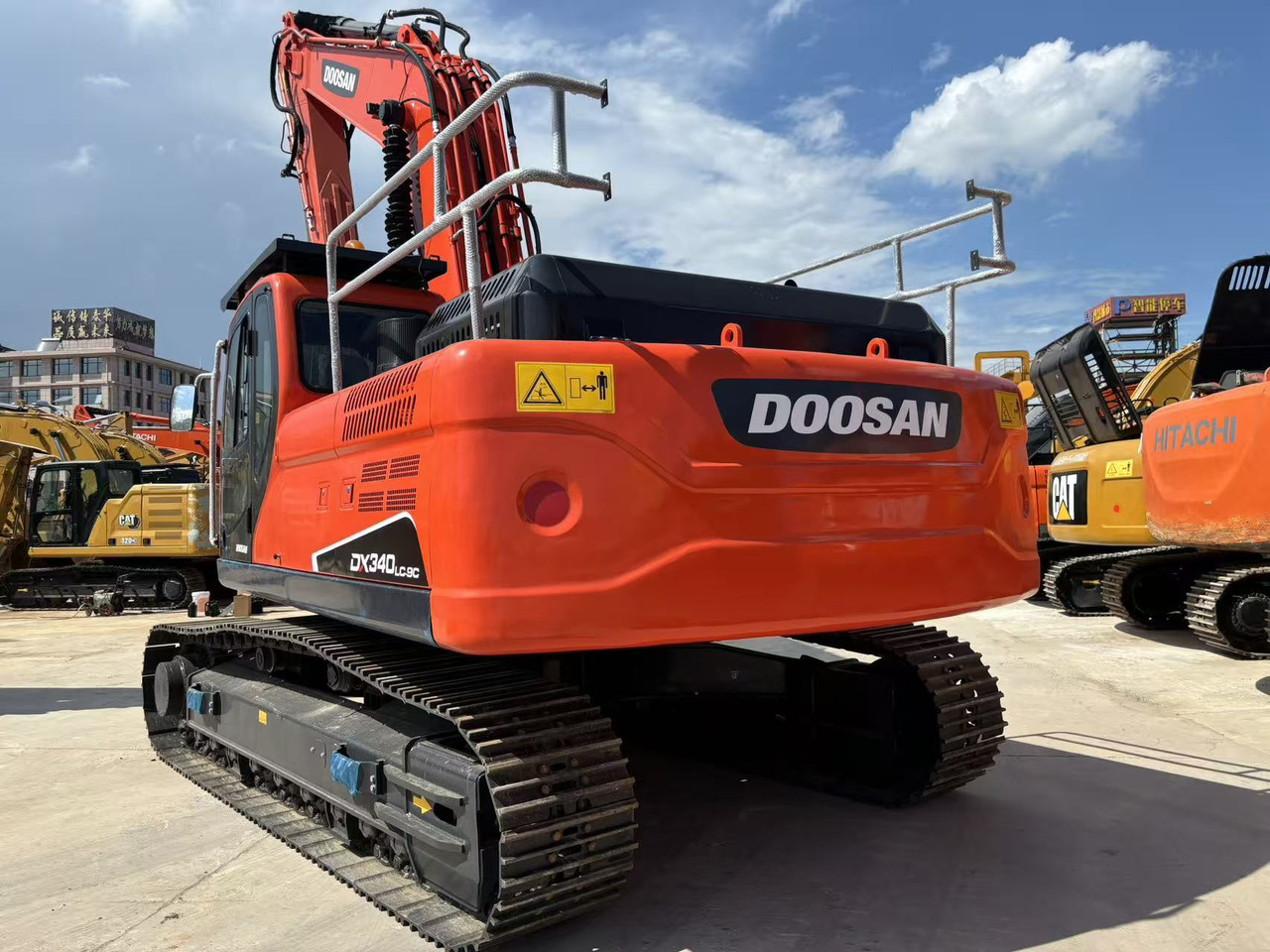 DOOSAN DX340LC-9C - Багер гасеничар: слика 2 DOOSAN DX340LC-9C - Багер гасеничар: слика 2