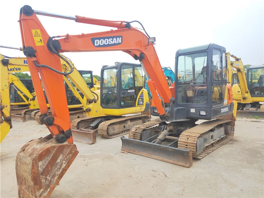 Doosan DH55-V - Мини багер: слика 1 Doosan DH55-V - Мини багер: слика 1
