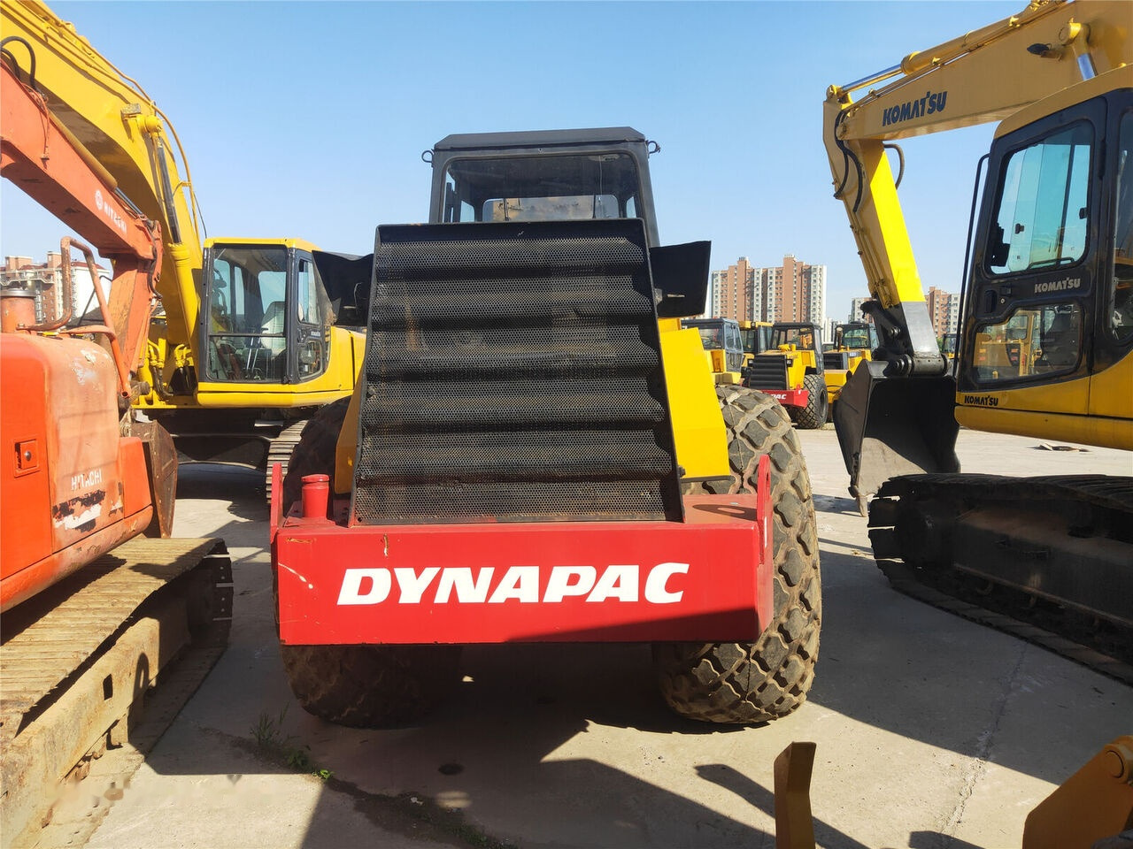 Dynapac CA251D - Ваљак за пат: слика 1 Dynapac CA251D - Ваљак за пат: слика 1