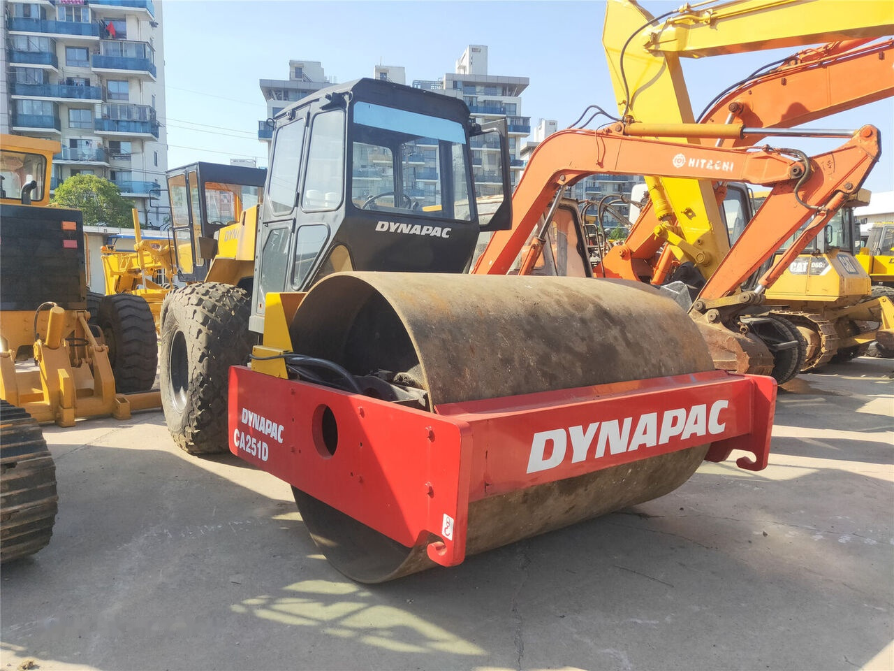 Dynapac CA251D - Ваљак за пат: слика 4 Dynapac CA251D - Ваљак за пат: слика 4