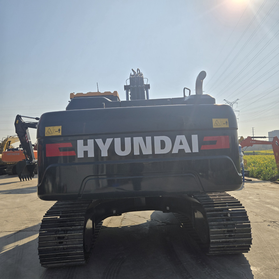 HYUNDAI HX220L - Багер гасеничар: слика 3 HYUNDAI HX220L - Багер гасеничар: слика 3