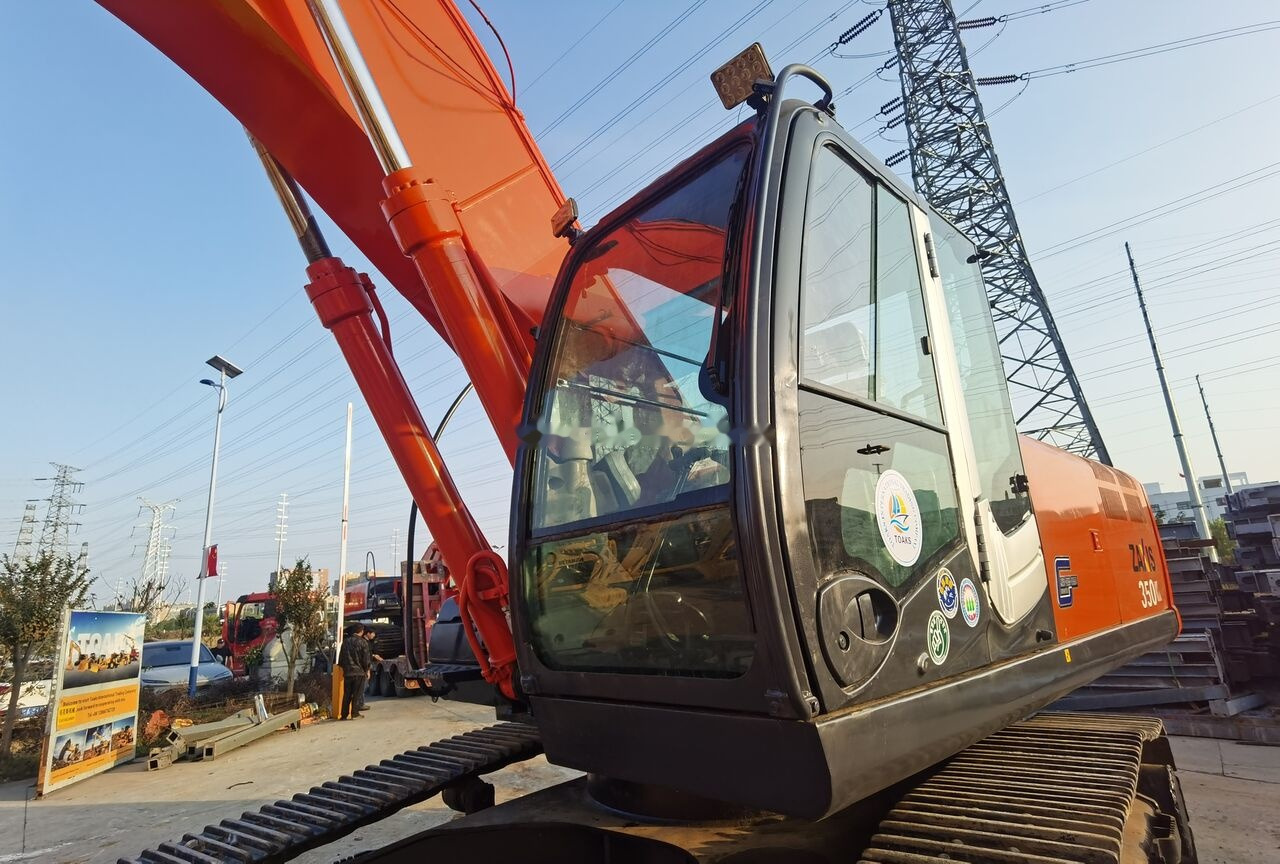Hitachi ZX350 - Багер гасеничар: слика 4 Hitachi ZX350 - Багер гасеничар: слика 4