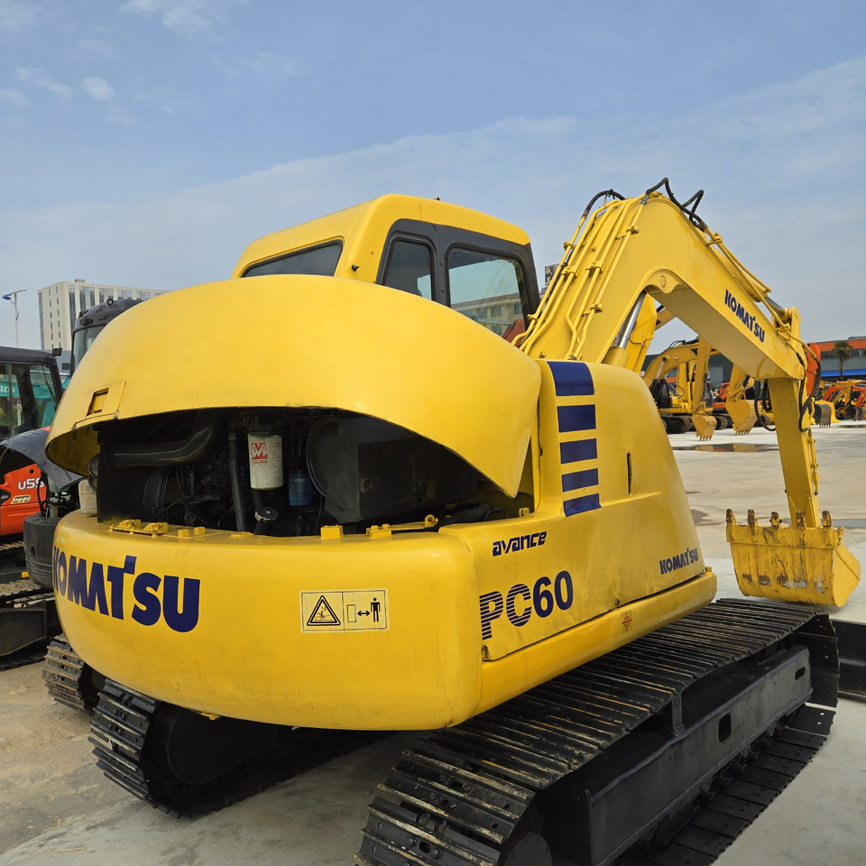 KOMATSU PC60 - Мини багер: слика 1 KOMATSU PC60 - Мини багер: слика 1