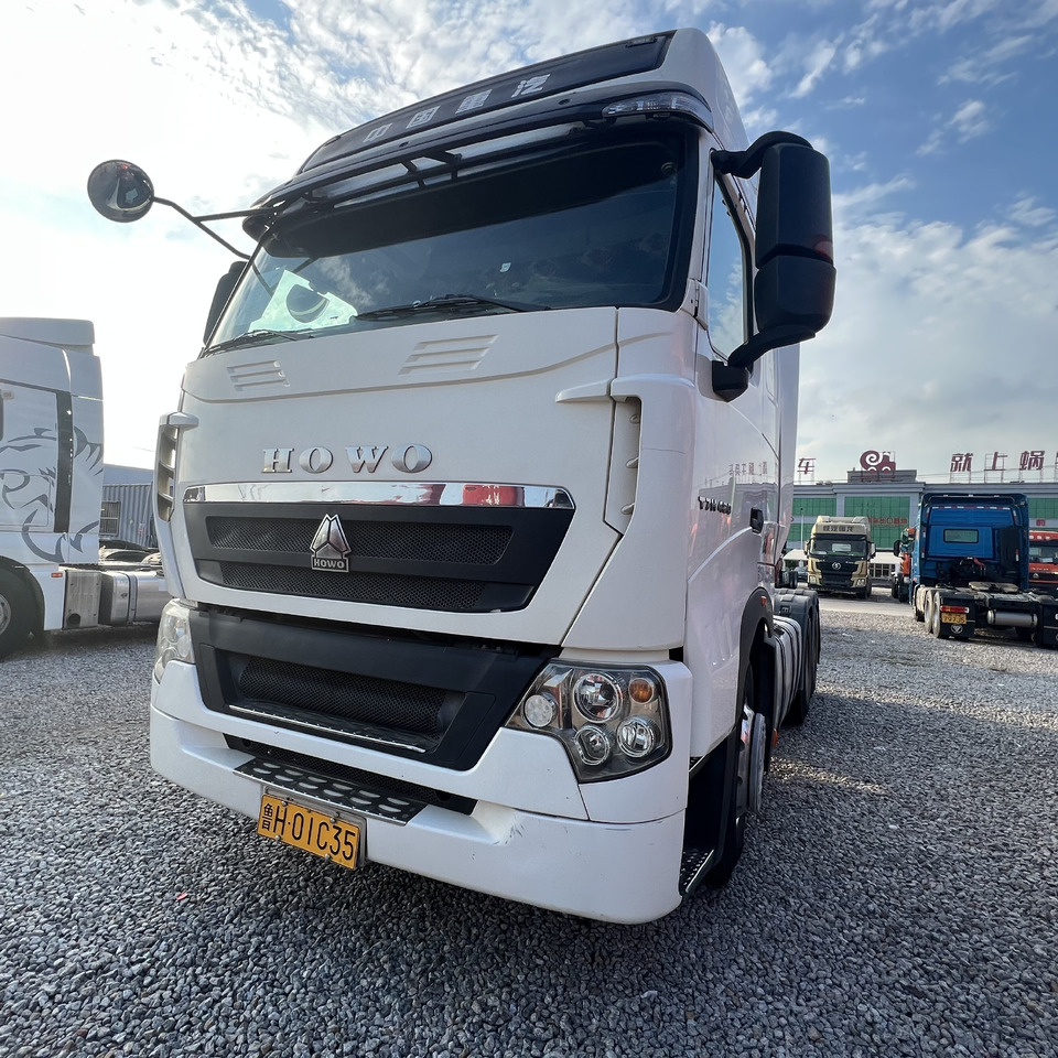 SINOTRUK T7H 480hp - Камион влекач: слика 1 SINOTRUK T7H 480hp - Камион влекач: слика 1