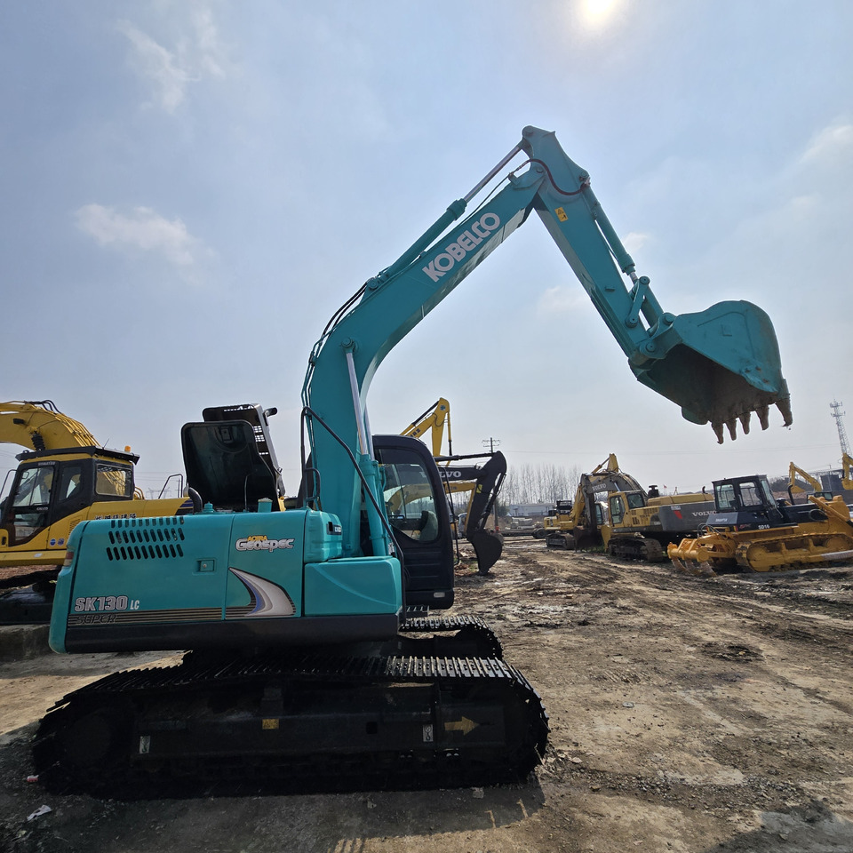 Kobelco SK130-8 - Багер гасеничар: слика 1 Kobelco SK130-8 - Багер гасеничар: слика 1