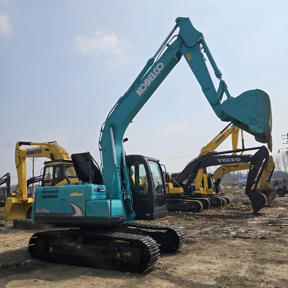Kobelco SK130-8 - Багер гасеничар: слика 5 Kobelco SK130-8 - Багер гасеничар: слика 5