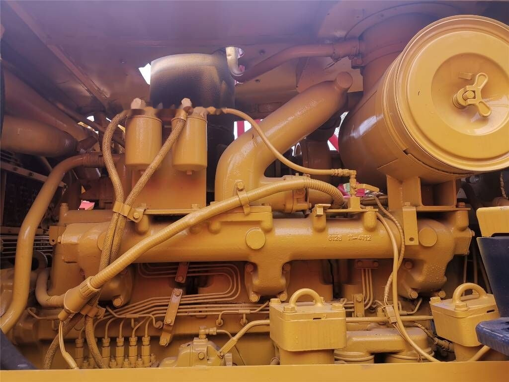Komatsu D155A-2 - Булдожер: слика 5 Komatsu D155A-2 - Булдожер: слика 5