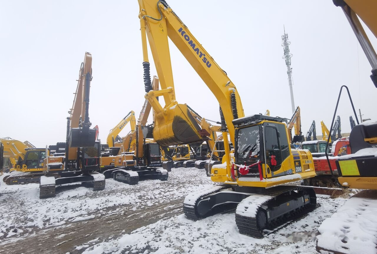 Komatsu PC200-8 - Багер гасеничар: слика 5 Komatsu PC200-8 - Багер гасеничар: слика 5