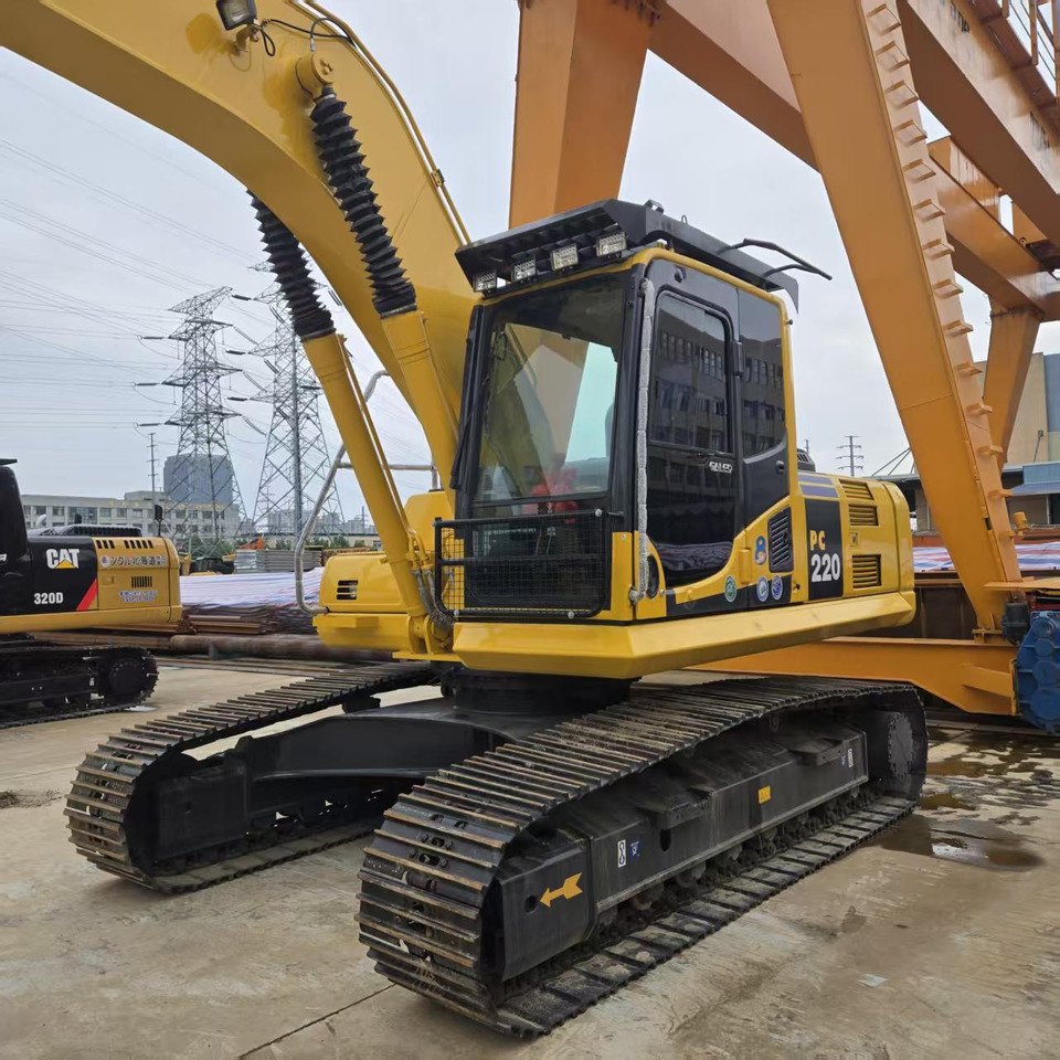 Komatsu PC220-8 - Багер гасеничар: слика 4 Komatsu PC220-8 - Багер гасеничар: слика 4