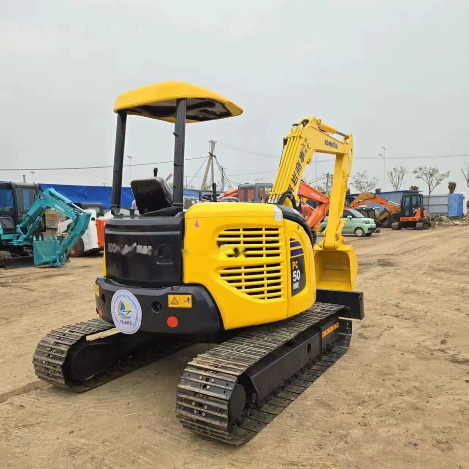 Komatsu PC50 - Мини багер: слика 1 Komatsu PC50 - Мини багер: слика 1