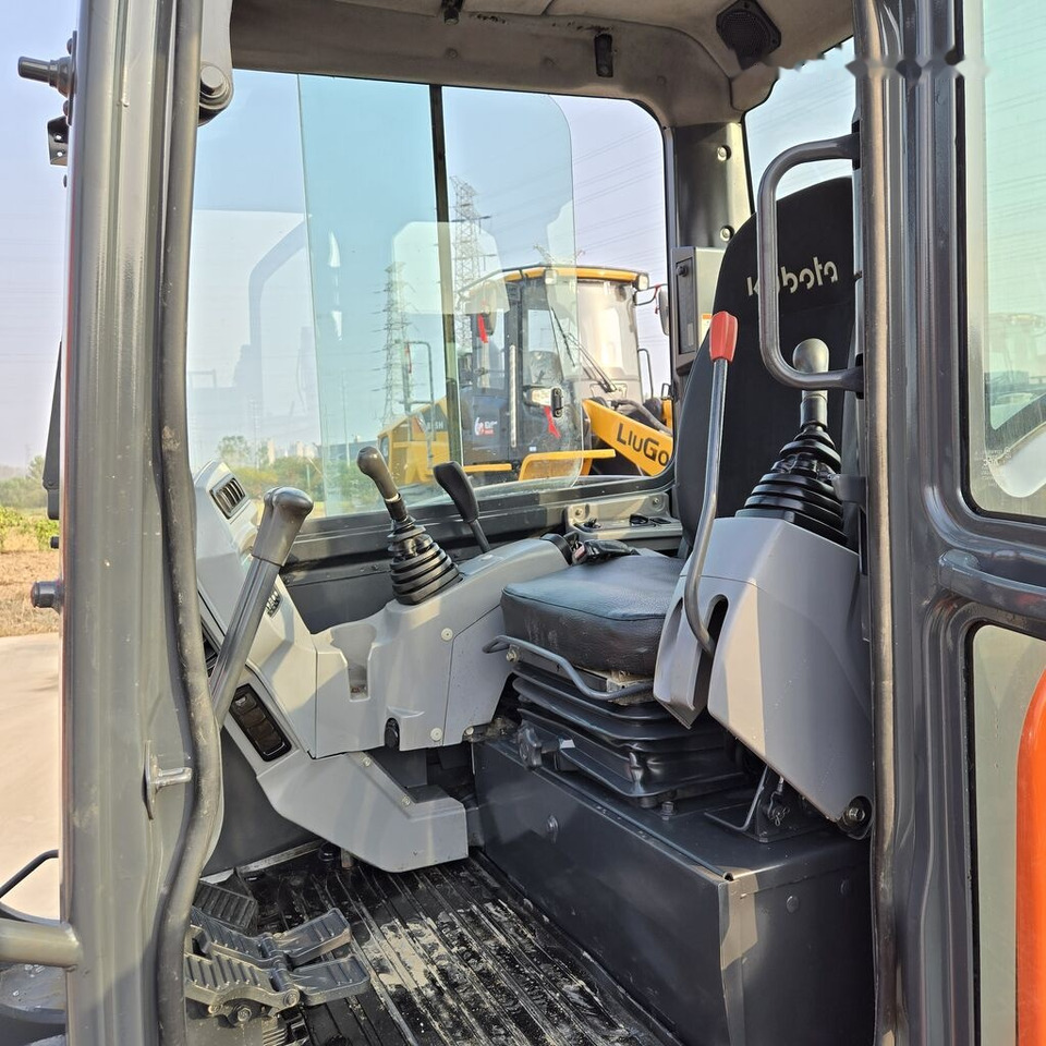 Kubota KX165 - Мини багер: слика 4 Kubota KX165 - Мини багер: слика 4