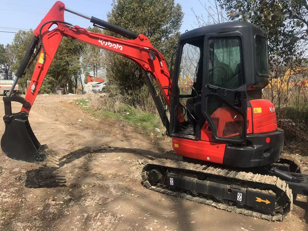 Kubota U35 - Мини багер: слика 5 Kubota U35 - Мини багер: слика 5