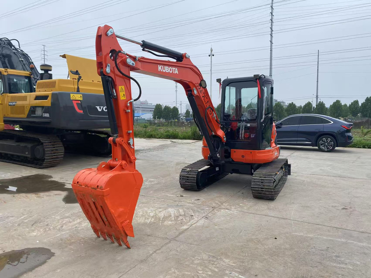 Kubota U55-4 - Мини багер: слика 4 Kubota U55-4 - Мини багер: слика 4