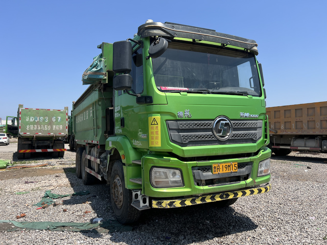 SHACMAN M3000 - Кипер: слика 1 SHACMAN M3000 - Кипер: слика 1