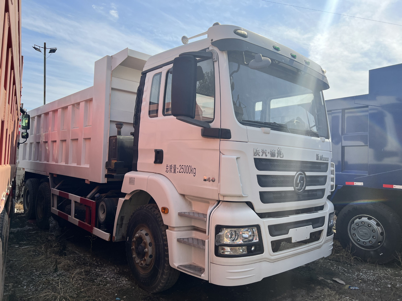 SHACMAN M3000 - Кипер: слика 1 SHACMAN M3000 - Кипер: слика 1