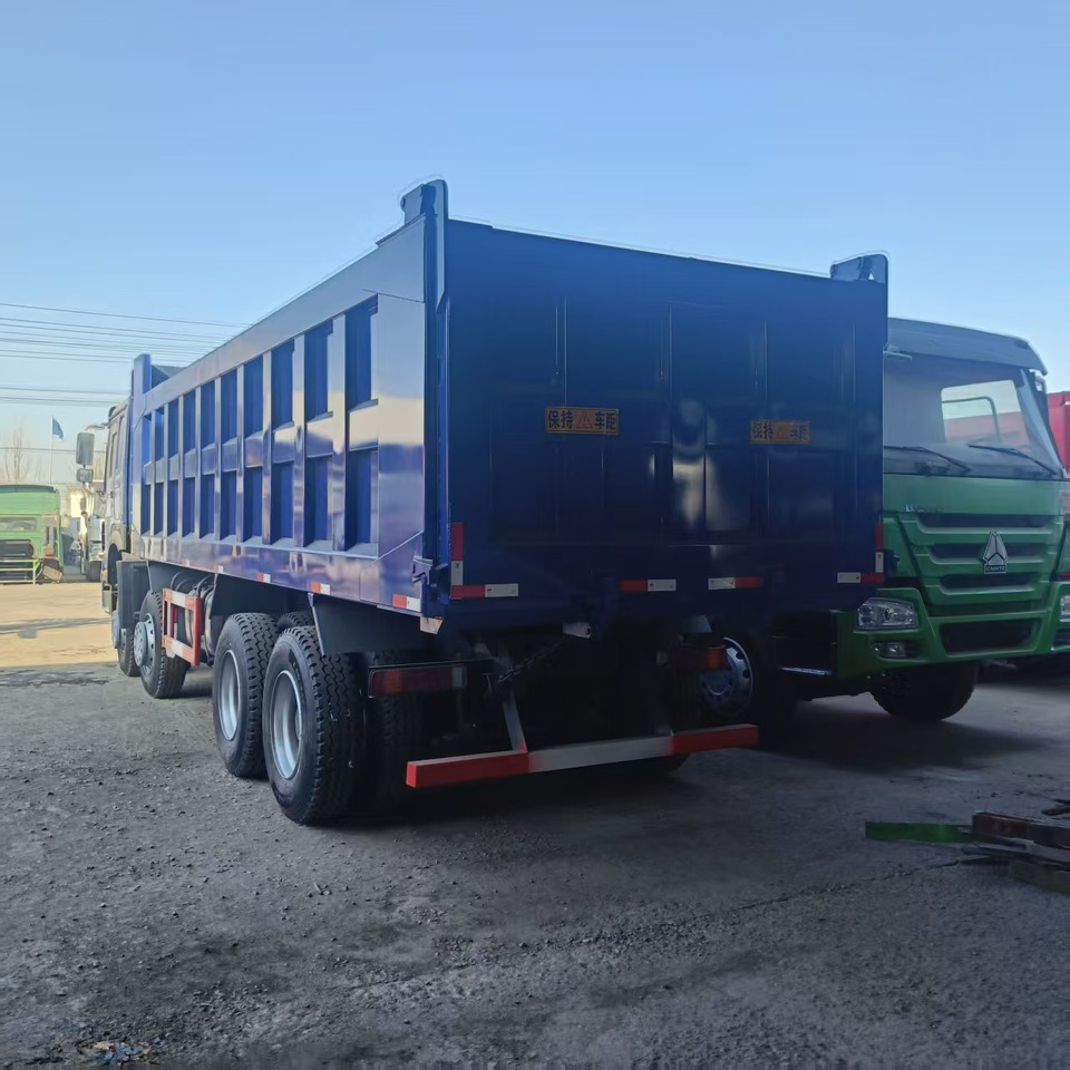 SINOTRUK HOWO 8x4 - Кипер: слика 4 SINOTRUK HOWO 8x4 - Кипер: слика 4