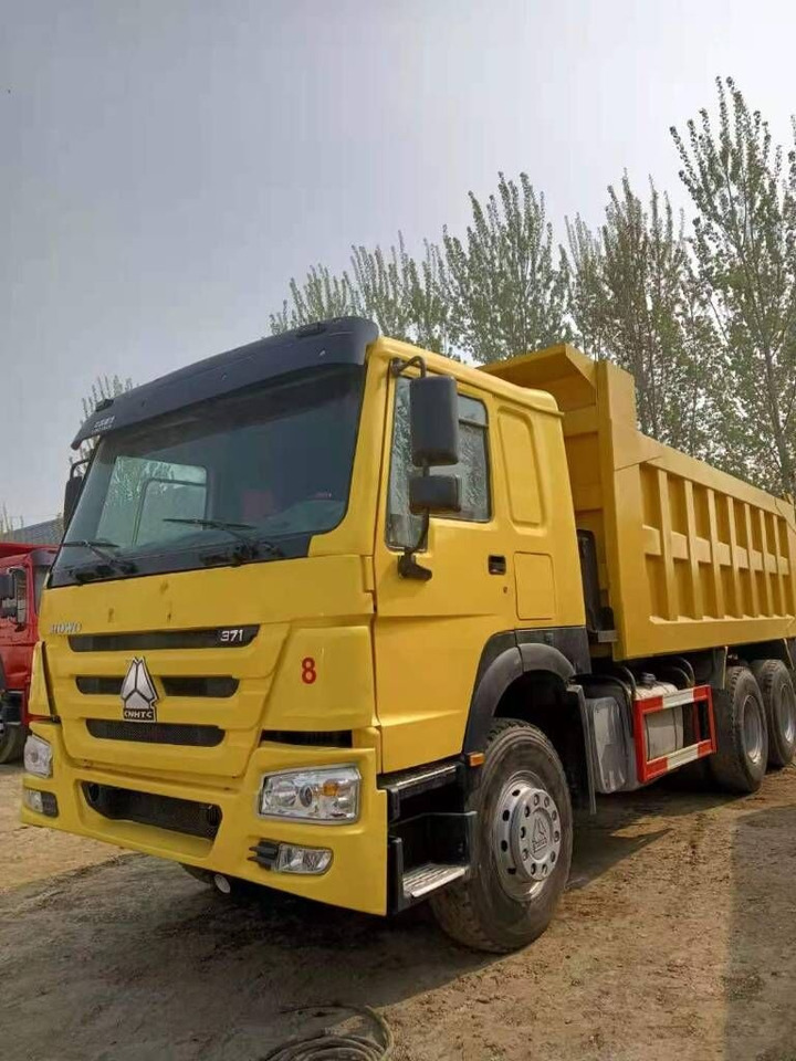 Sinotruk Howo - Кипер: слика 1 Sinotruk Howo - Кипер: слика 1