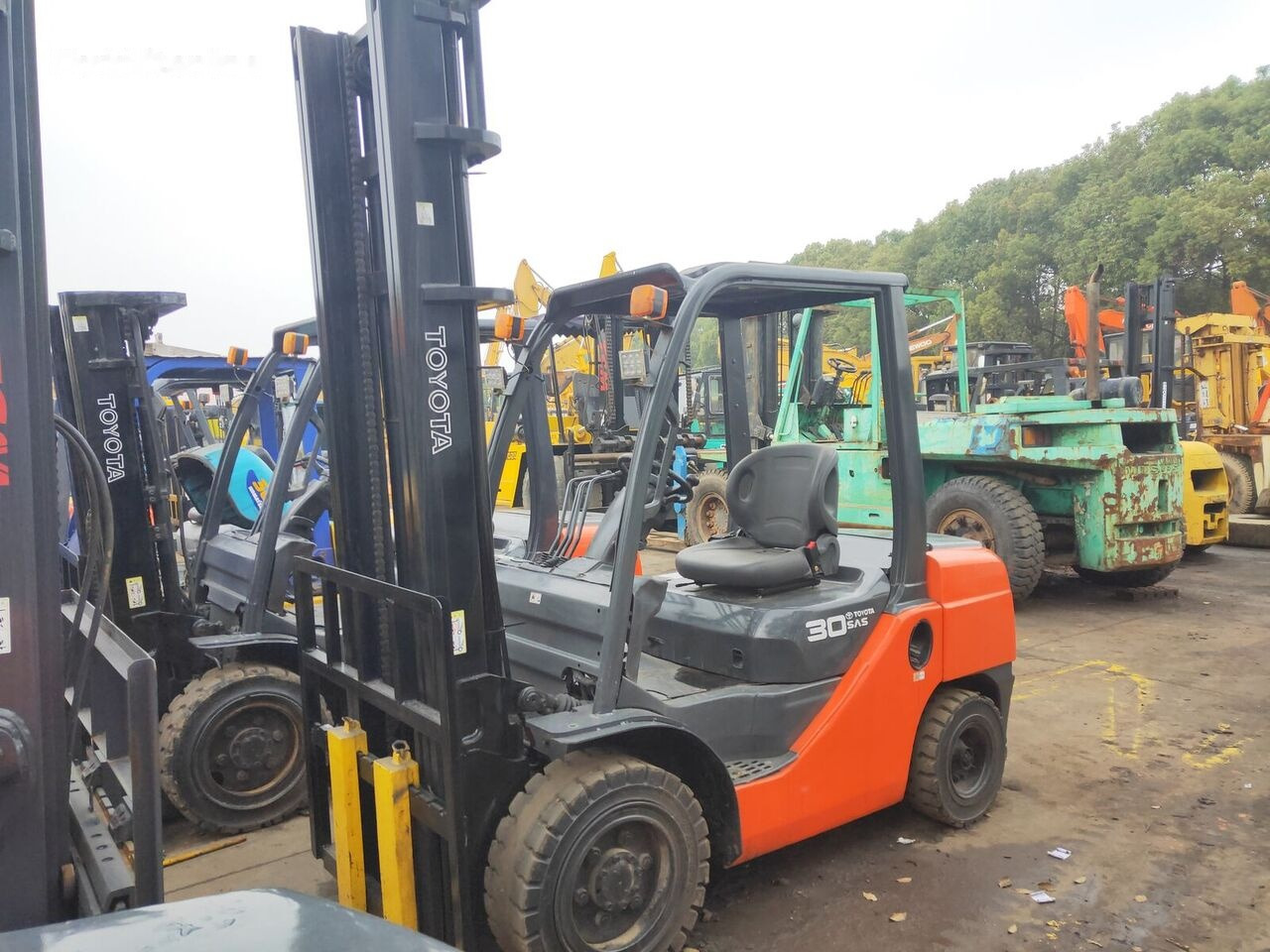 Toyota FD30 - Дизел вилушкар: слика 5 Toyota FD30 - Дизел вилушкар: слика 5