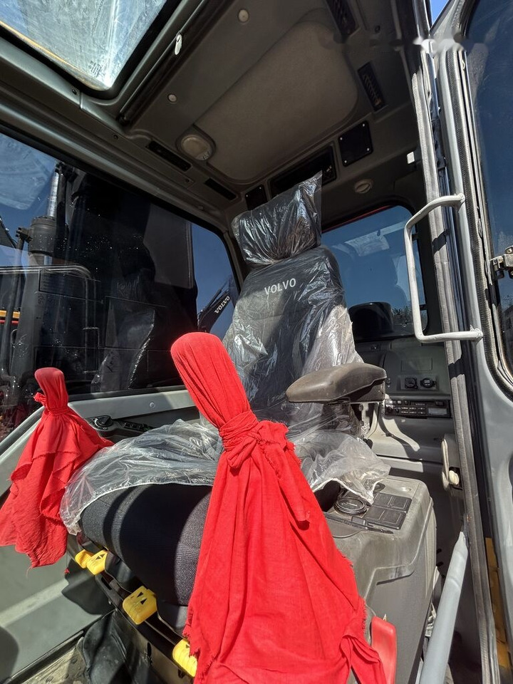 Volvo EC240 - Багер гасеничар: слика 4 Volvo EC240 - Багер гасеничар: слика 4