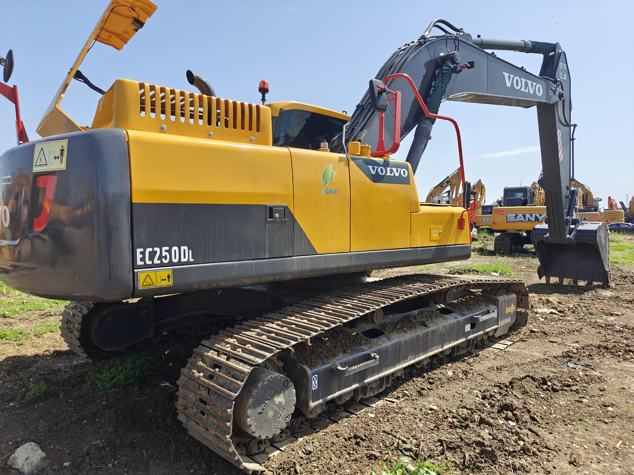 Volvo EC250D - Багер гасеничар: слика 1 Volvo EC250D - Багер гасеничар: слика 1