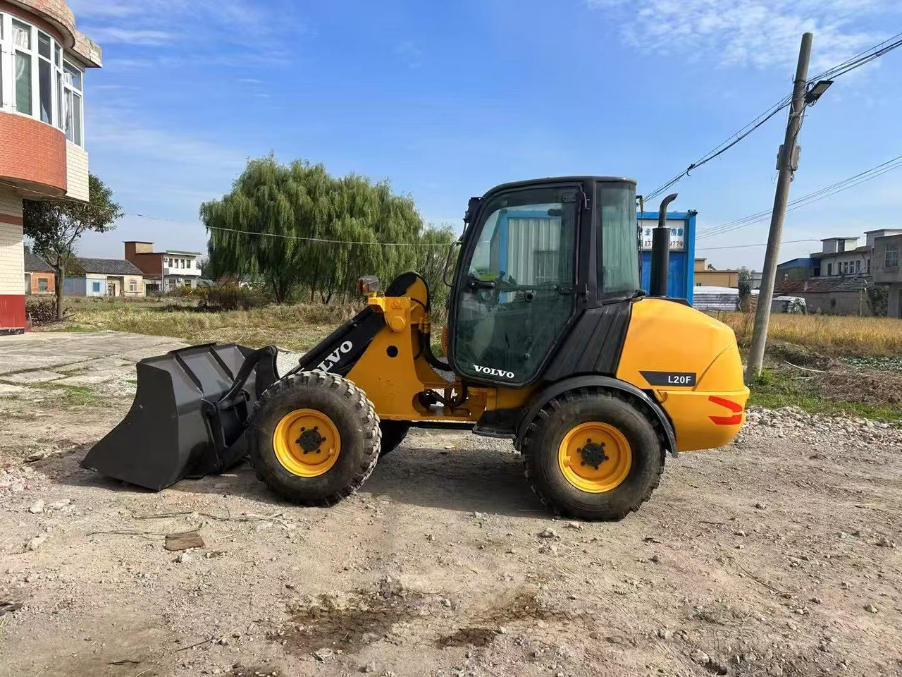 Volvo L20F - Натоварувач на тркала: слика 1 Volvo L20F - Натоварувач на тркала: слика 1
