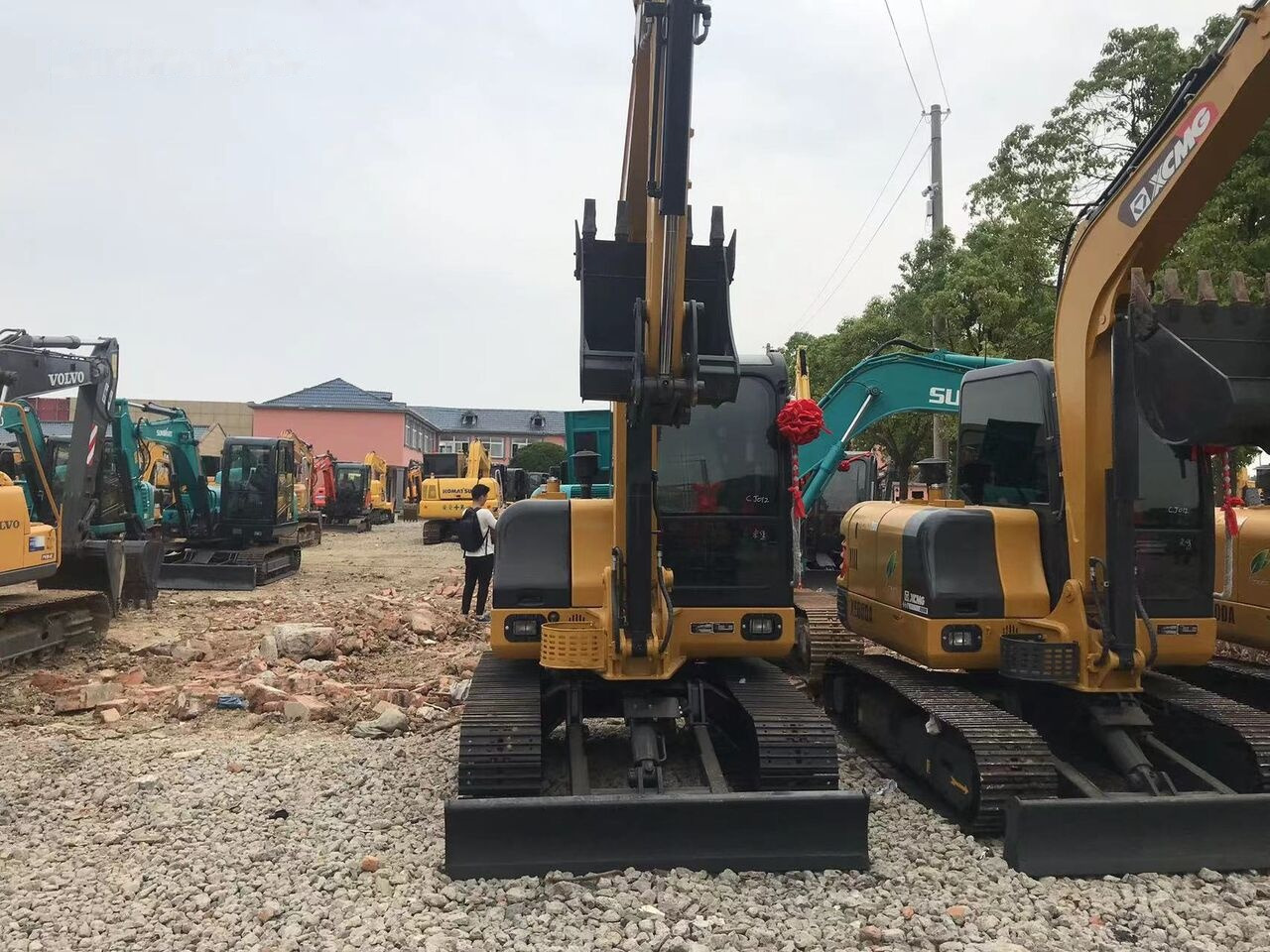 XCMG XE60DA - Мини багер: слика 3 XCMG XE60DA - Мини багер: слика 3