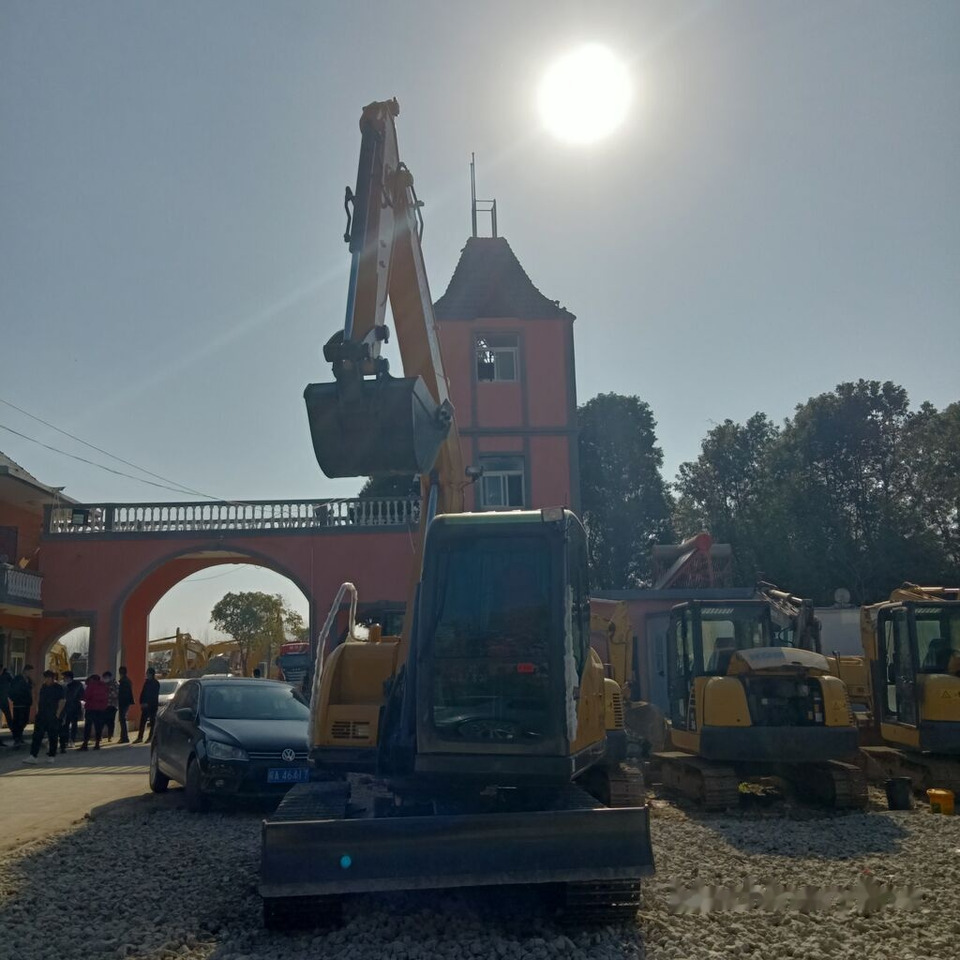 XCMG XE75DA - Мини багер: слика 5 XCMG XE75DA - Мини багер: слика 5