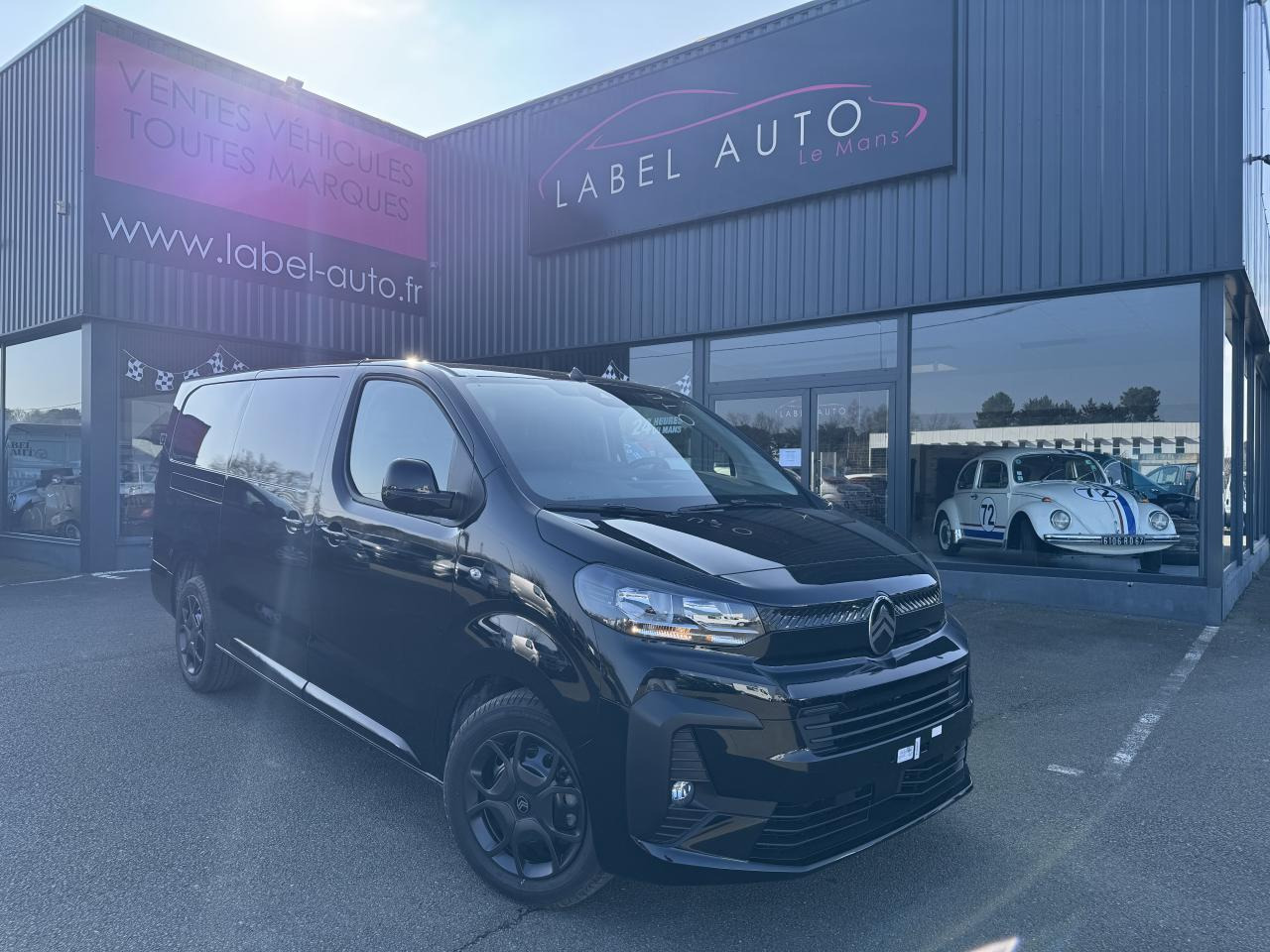 Citroen Jumpy 2 PLACES XL 2.0 BLUEHDI 180CH S&S PACK PREMIUM CONNECT EAT8 - Товарно комбе: слика 1 Citroen Jumpy 2 PLACES XL 2.0 BLUEHDI 180CH S&S PACK PREMIUM CONNECT EAT8 - Товарно комбе: слика 1
