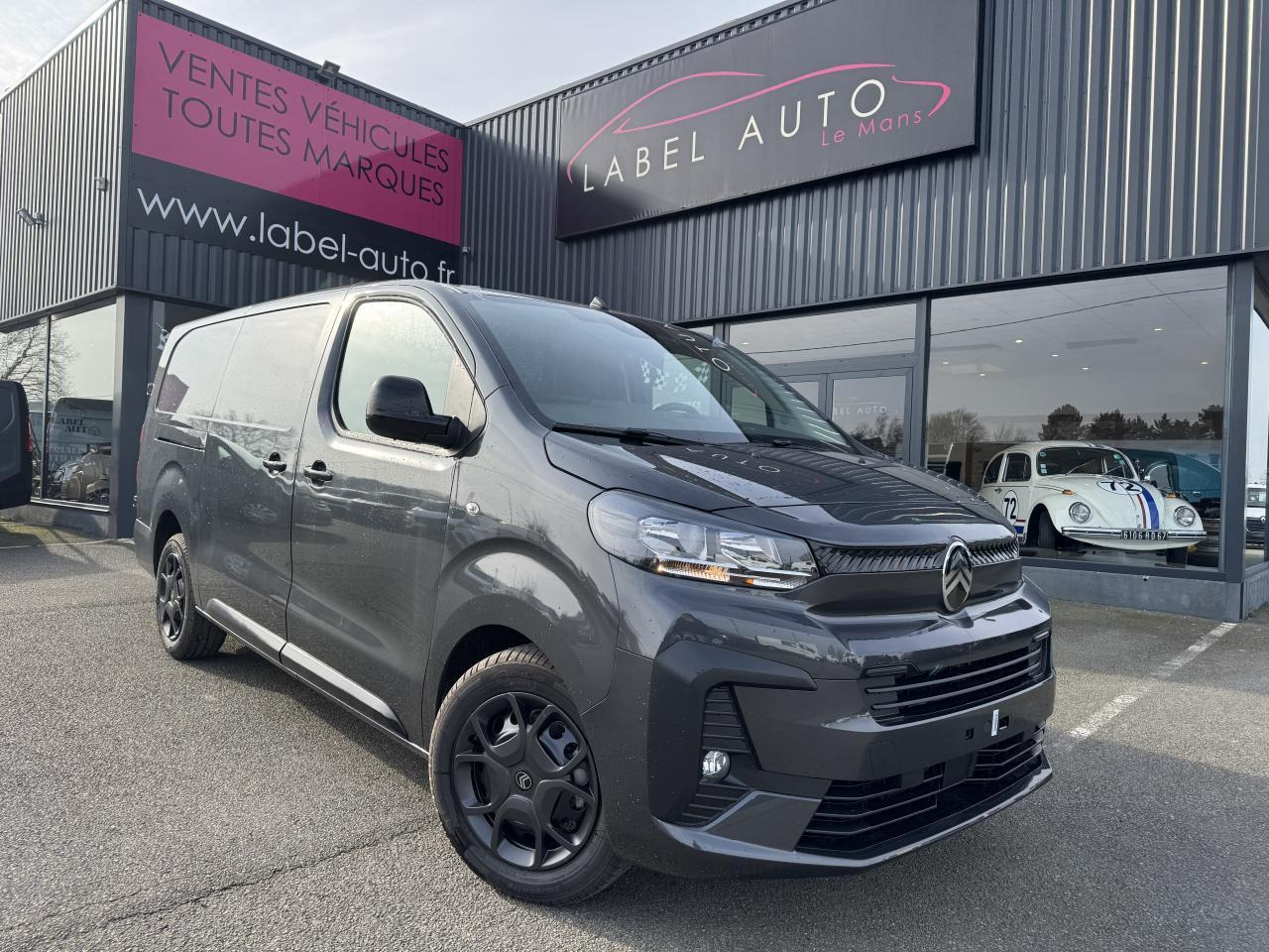 Citroen Jumpy M 2.0 BlueHDi 180CH EAT8 PACK LOOK - Мало комбе: слика 1 Citroen Jumpy M 2.0 BlueHDi 180CH EAT8 PACK LOOK - Мало комбе: слика 1