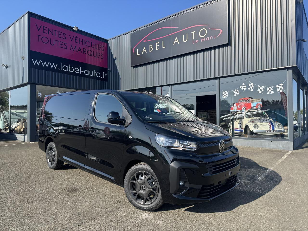 Citroen Jumpy XL 2.0 BLUEHDI 180CH S&S CABINE APPROFONDIE FIXE EAT8 5 PLACES - Комби со двојна кабина: слика 1 Citroen Jumpy XL 2.0 BLUEHDI 180CH S&S CABINE APPROFONDIE FIXE EAT8 5 PLACES - Комби со двојна кабина: слика 1