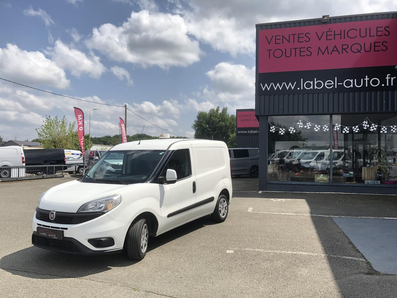 FIAT doblo 1.3 MULTIJET 95CH PACK PROFESSIONAL TRIO E6 - Товарно комбе: слика 5 FIAT doblo 1.3 MULTIJET 95CH PACK PROFESSIONAL TRIO E6 - Товарно комбе: слика 5